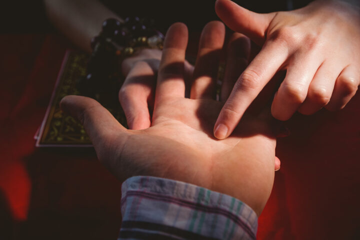 ゲッターズ飯田は携帯番号占いをしている？結果が悪い場合は？