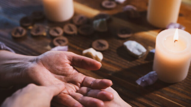 札幌の当たる霊視占い6選！本物の霊視鑑定や手相占いが当たる先生は？