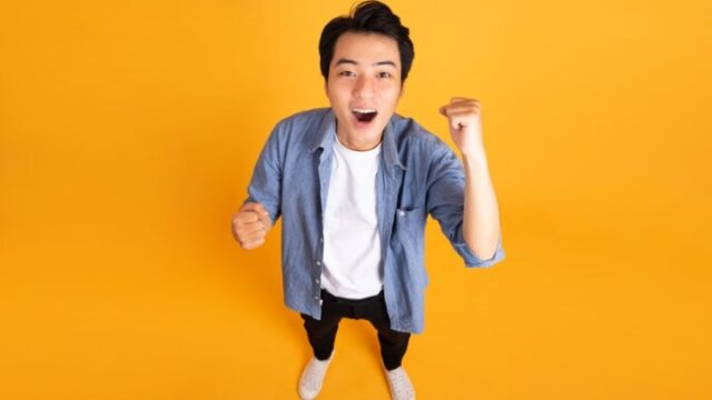 蛇の夢を見たら宝くじが当たる？蛇に噛まれる夢やいつ買うか、有効期限も解説！