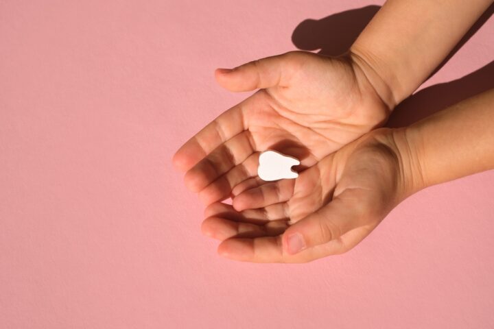 歯が抜ける夢は宝くじが当たる？歯が抜ける夢を見た後の対応方法も！ 